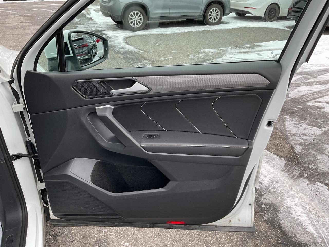 2024 Volkswagen Tiguan Comfortline 4dr All-wheel Drive 4MOTION Photo