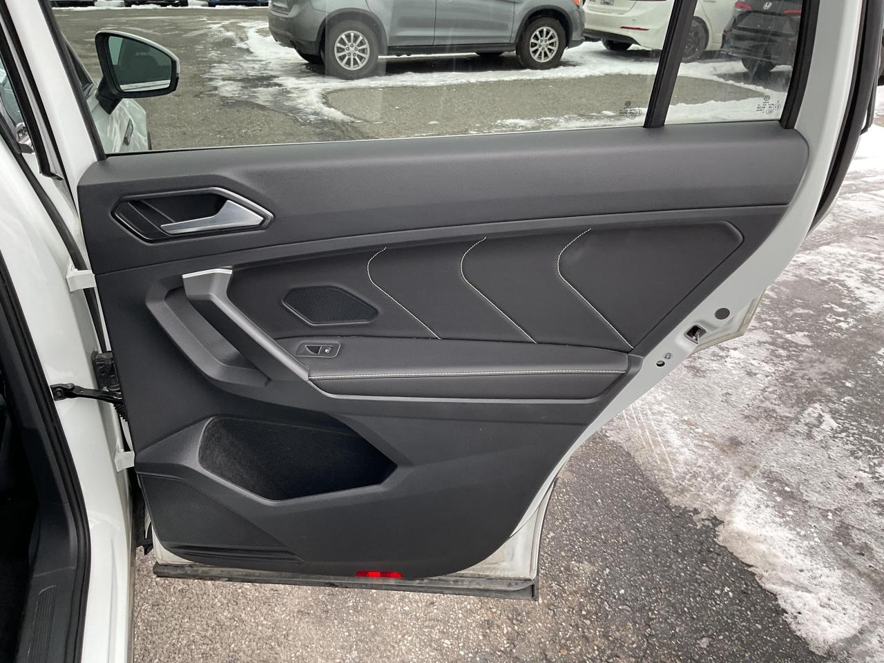 2024 Volkswagen Tiguan Comfortline 4dr All-wheel Drive 4MOTION Photo