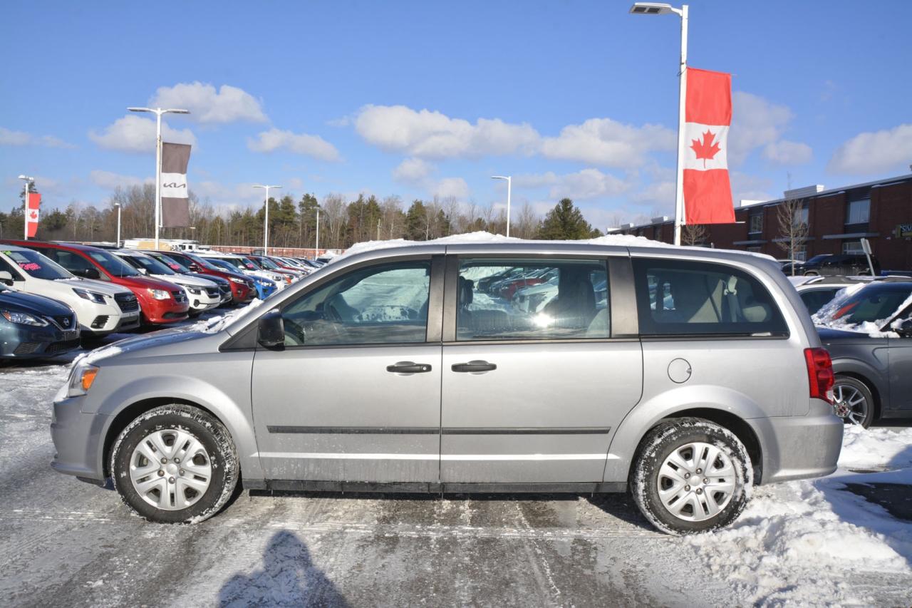 2014 Dodge Grand Caravan GRAND CARAVAN SE Photo