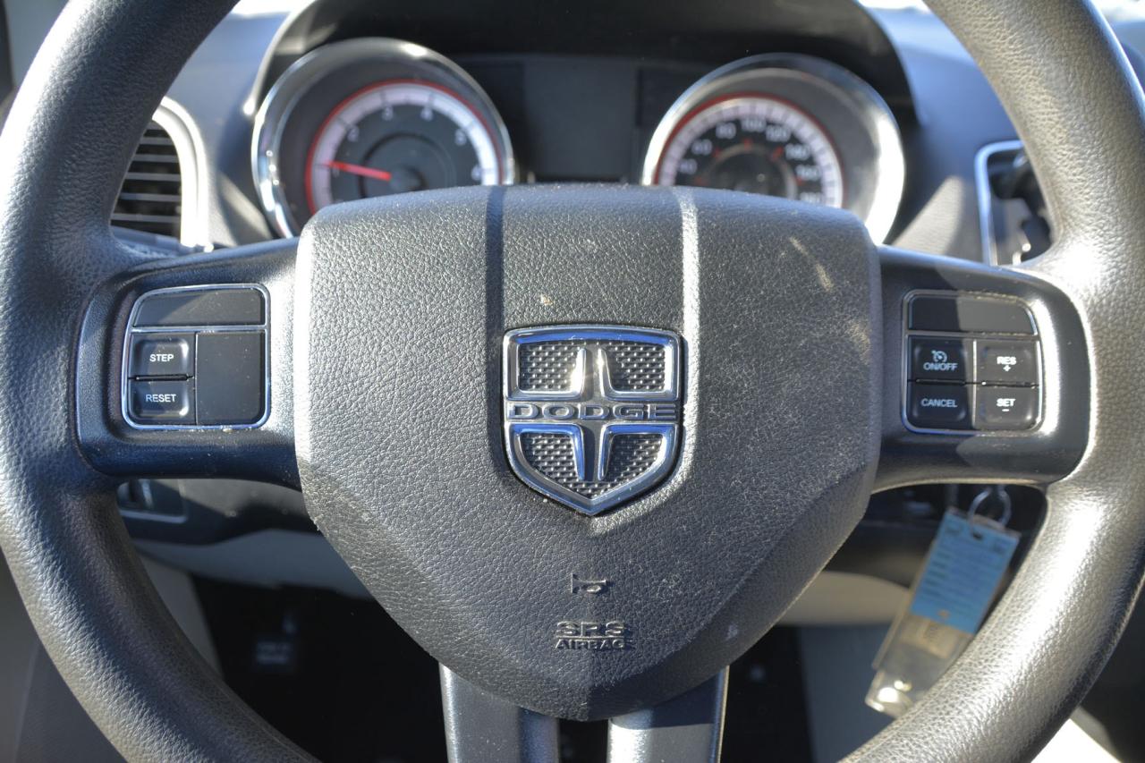 2014 Dodge Grand Caravan GRAND CARAVAN SE Photo