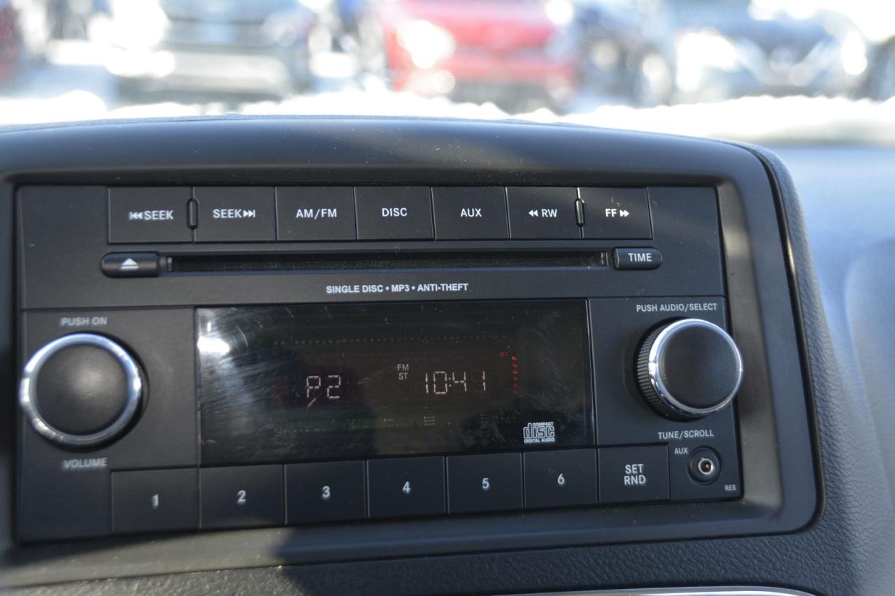 2014 Dodge Grand Caravan GRAND CARAVAN SE Photo