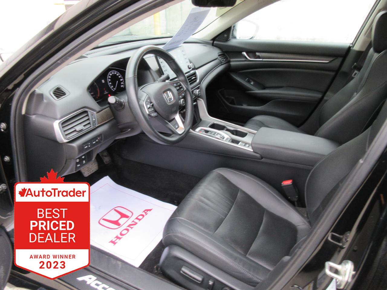 2020 Honda Accord Touring 2.0T 4dr Sedan Photo