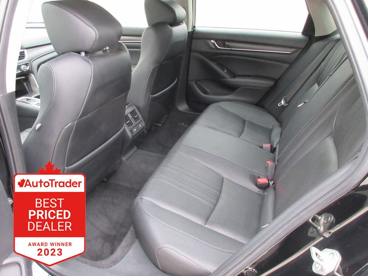 2020 Honda Accord Touring 2.0T 4dr Sedan Photo