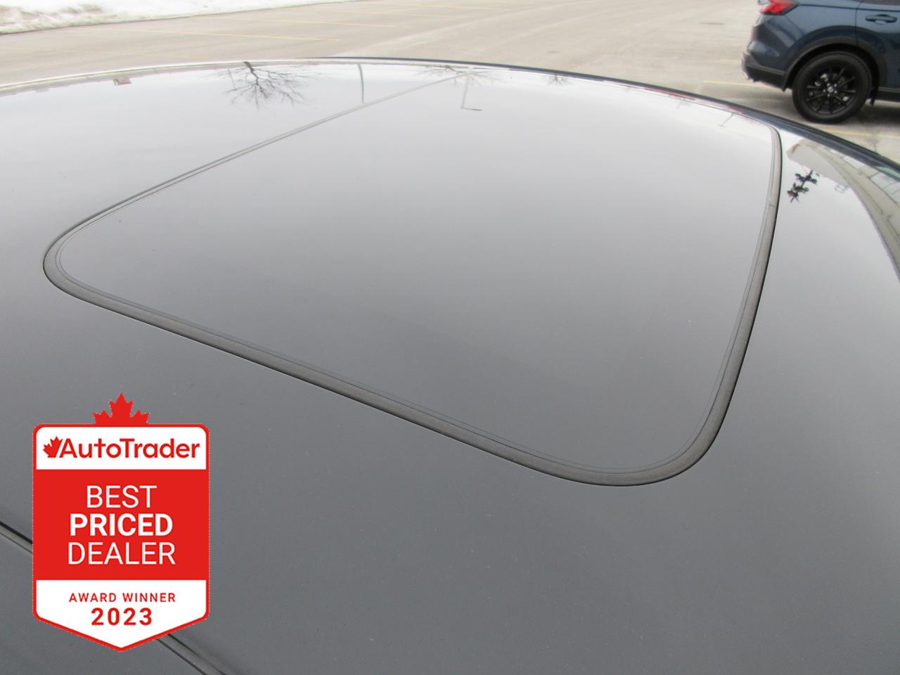 2020 Honda Accord Touring 2.0T 4dr Sedan Photo