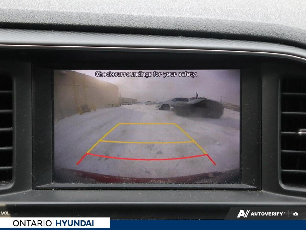 2020 Hyundai Elantra Preferred w/Sun & Safety Package 4dr Sedan Photo