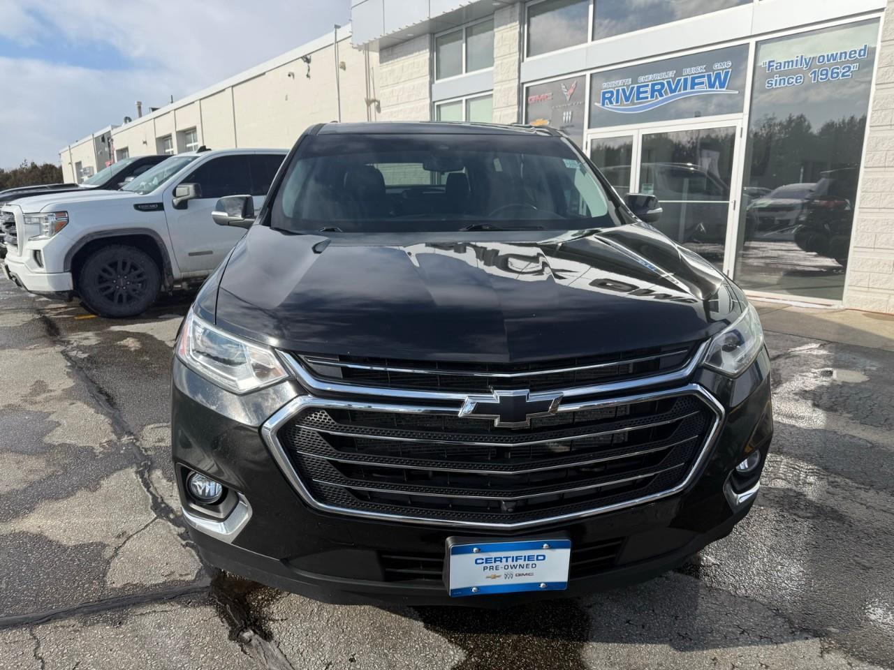 2021 Chevrolet Traverse LT True North All-Wheel Drive Photo3