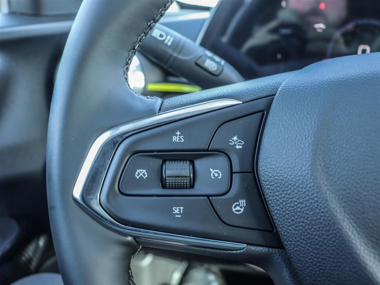 2026 Chevrolet Trax Fwd 4dr Lt Photo