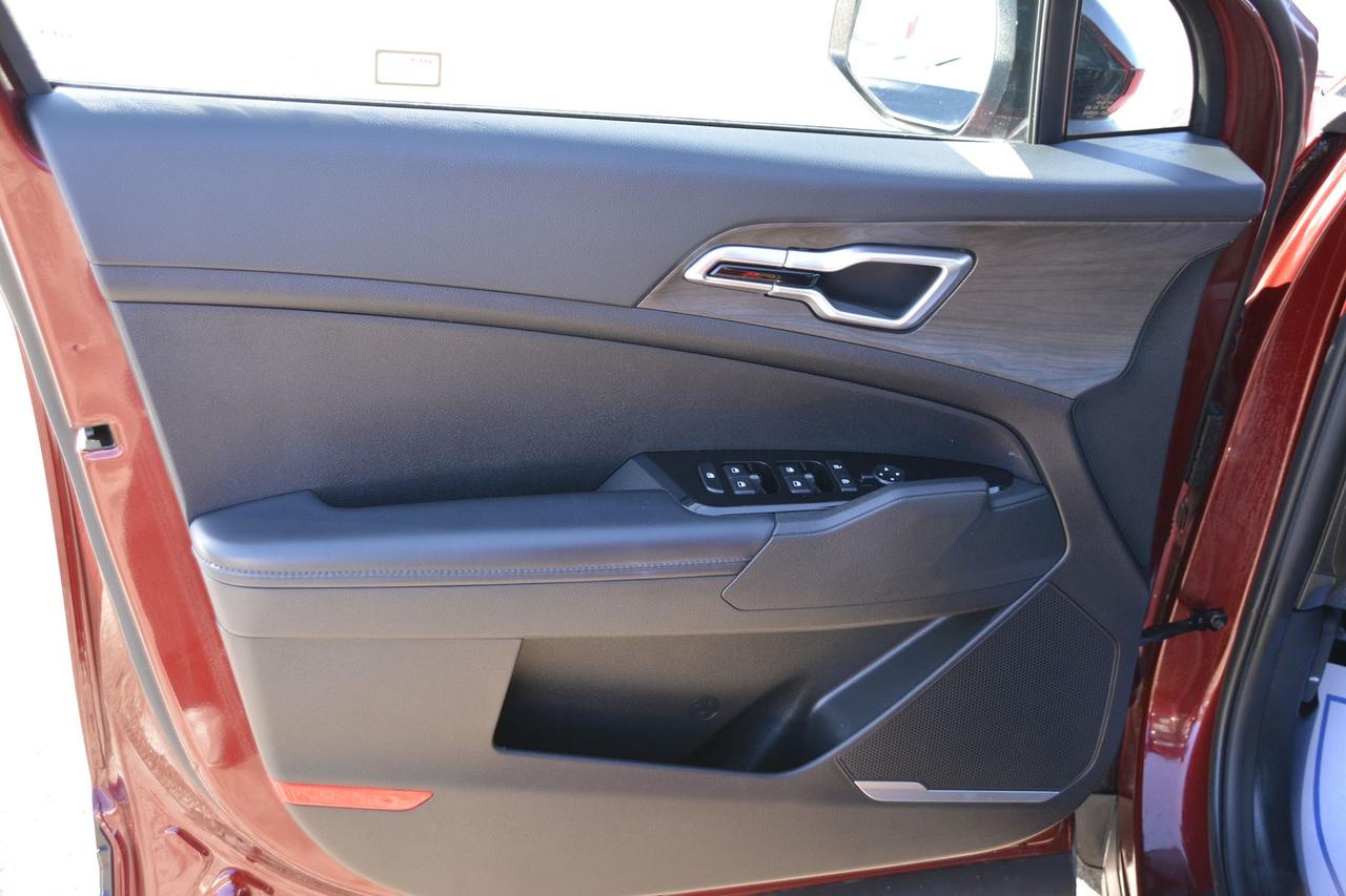 2023 Kia Sportage X-Line Photo