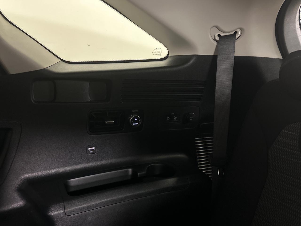 2022 Kia Sorento Hybrid LX 4dr All-Wheel Drive Photo