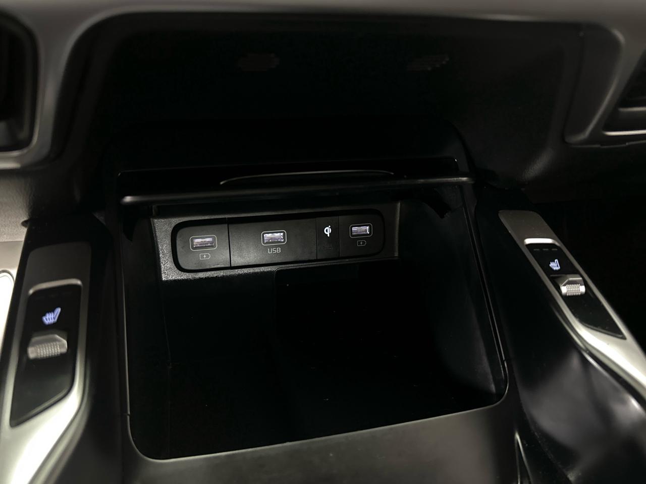 2022 Kia Sorento Hybrid LX 4dr All-Wheel Drive Photo