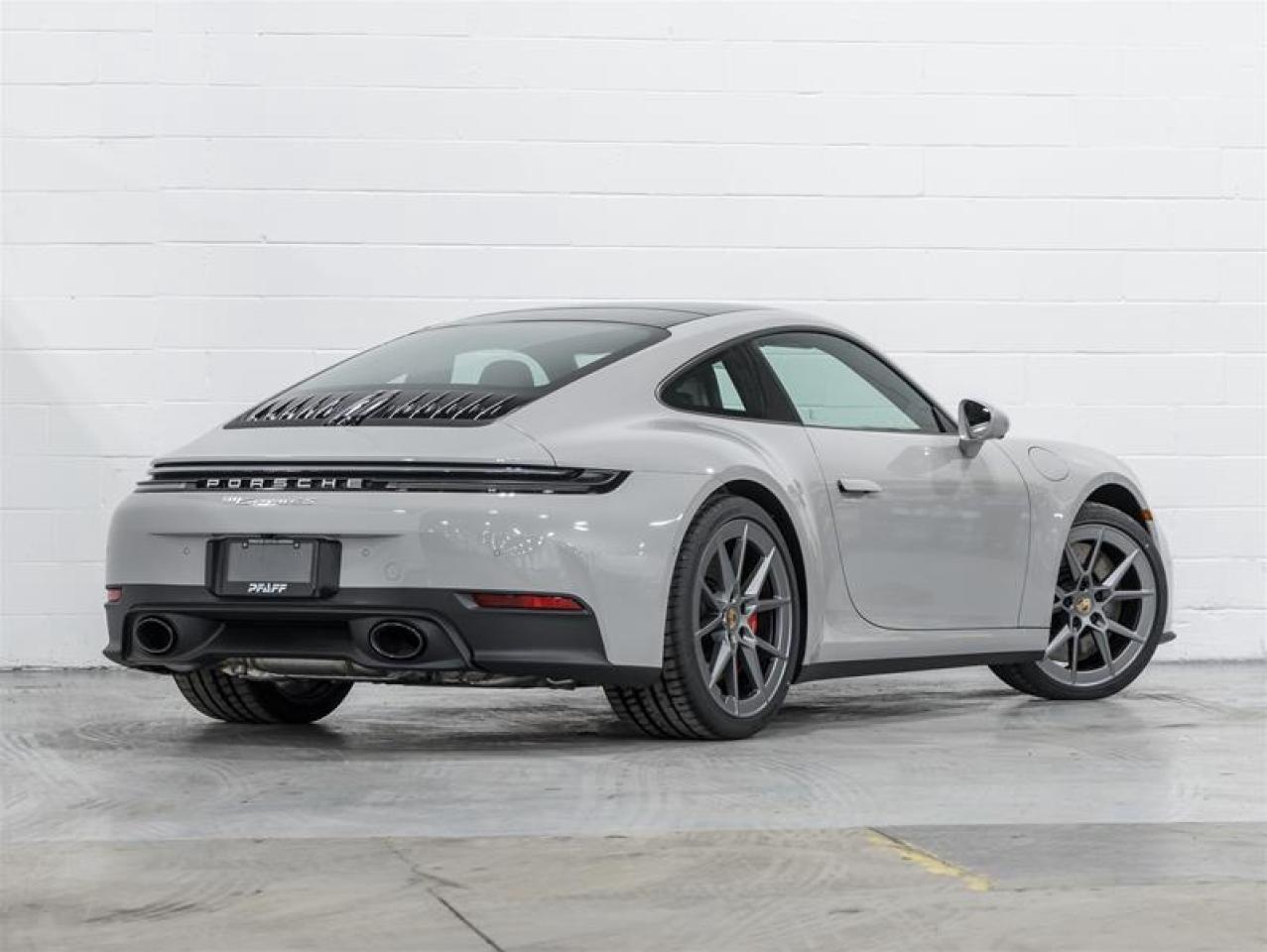 2026 Porsche 911  Photo