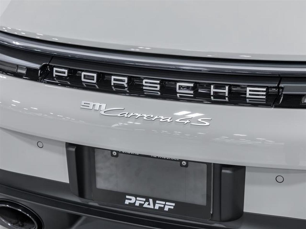 2026 Porsche 911  Photo