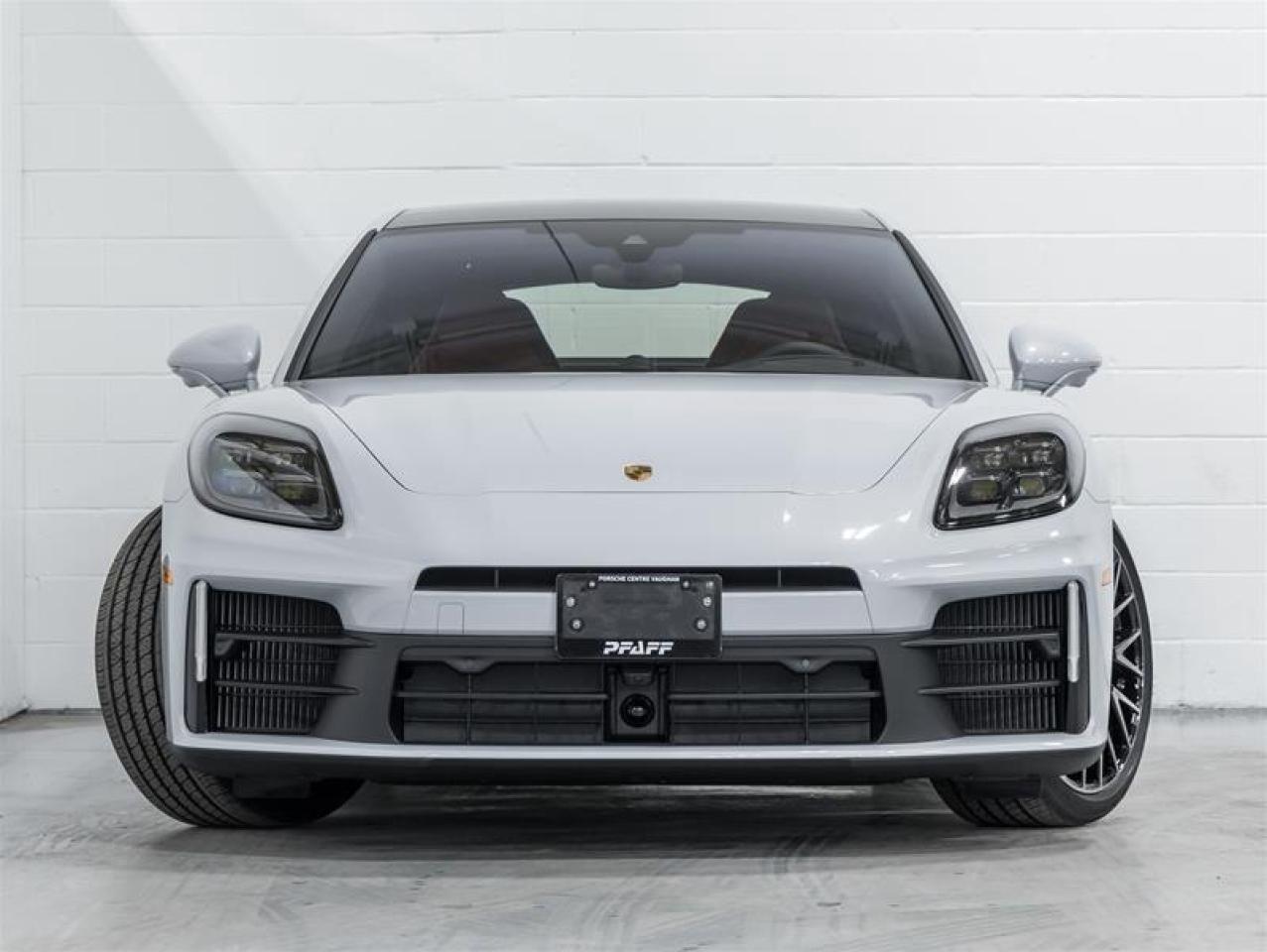 2026 Porsche Panamera  Photo