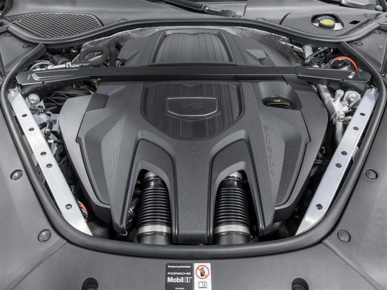 2026 Porsche Panamera  Photo