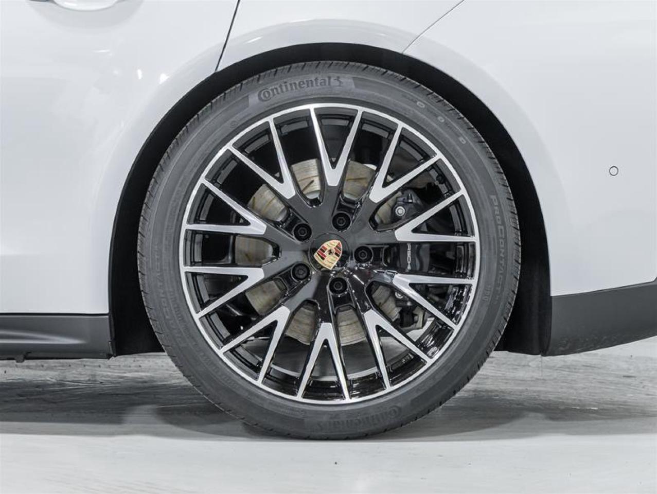 2026 Porsche Panamera  Photo