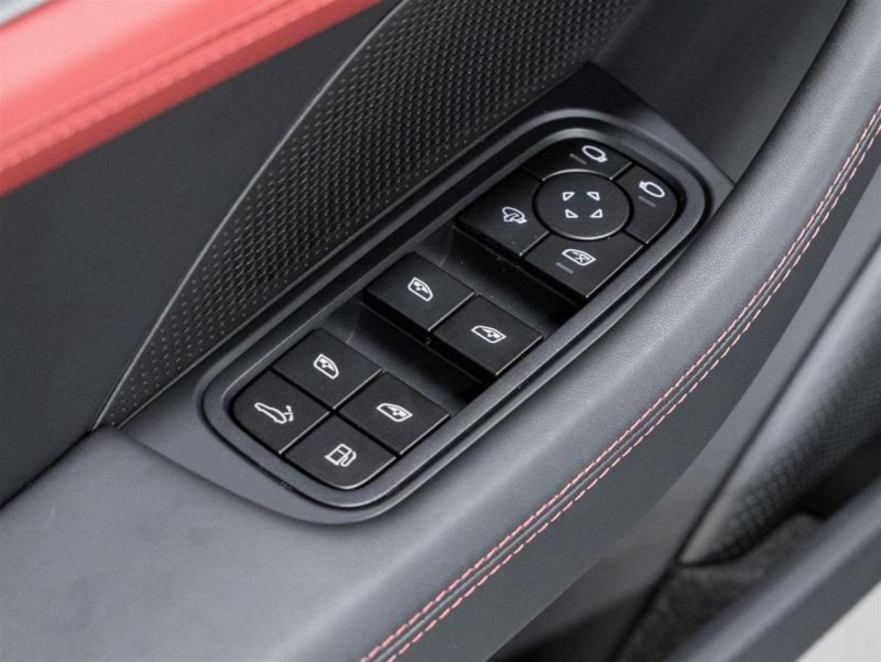 2026 Porsche Panamera  Photo