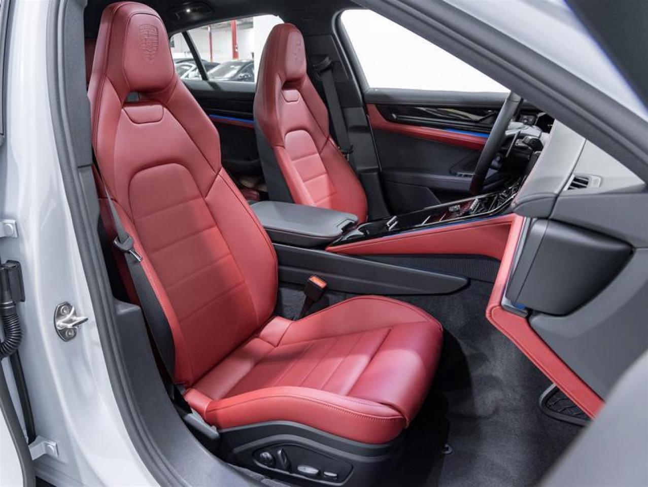 2026 Porsche Panamera  Photo