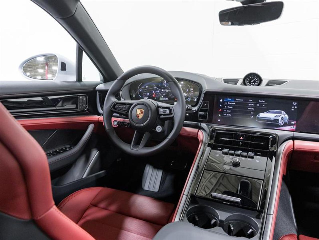 2026 Porsche Panamera  Photo