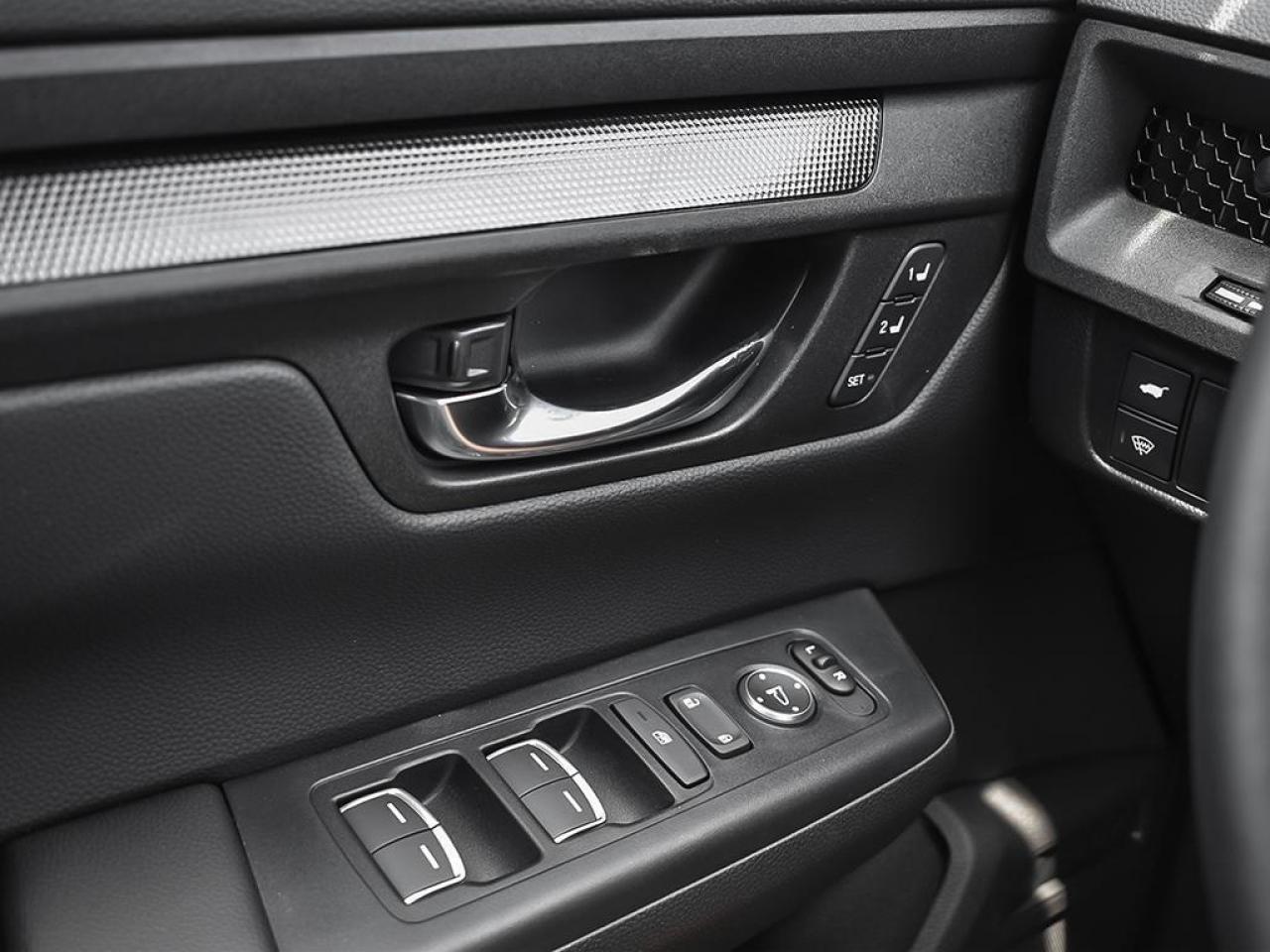 2026 Honda CR-V Hybrid EX-L 4dr All-Wheel Drive Photo