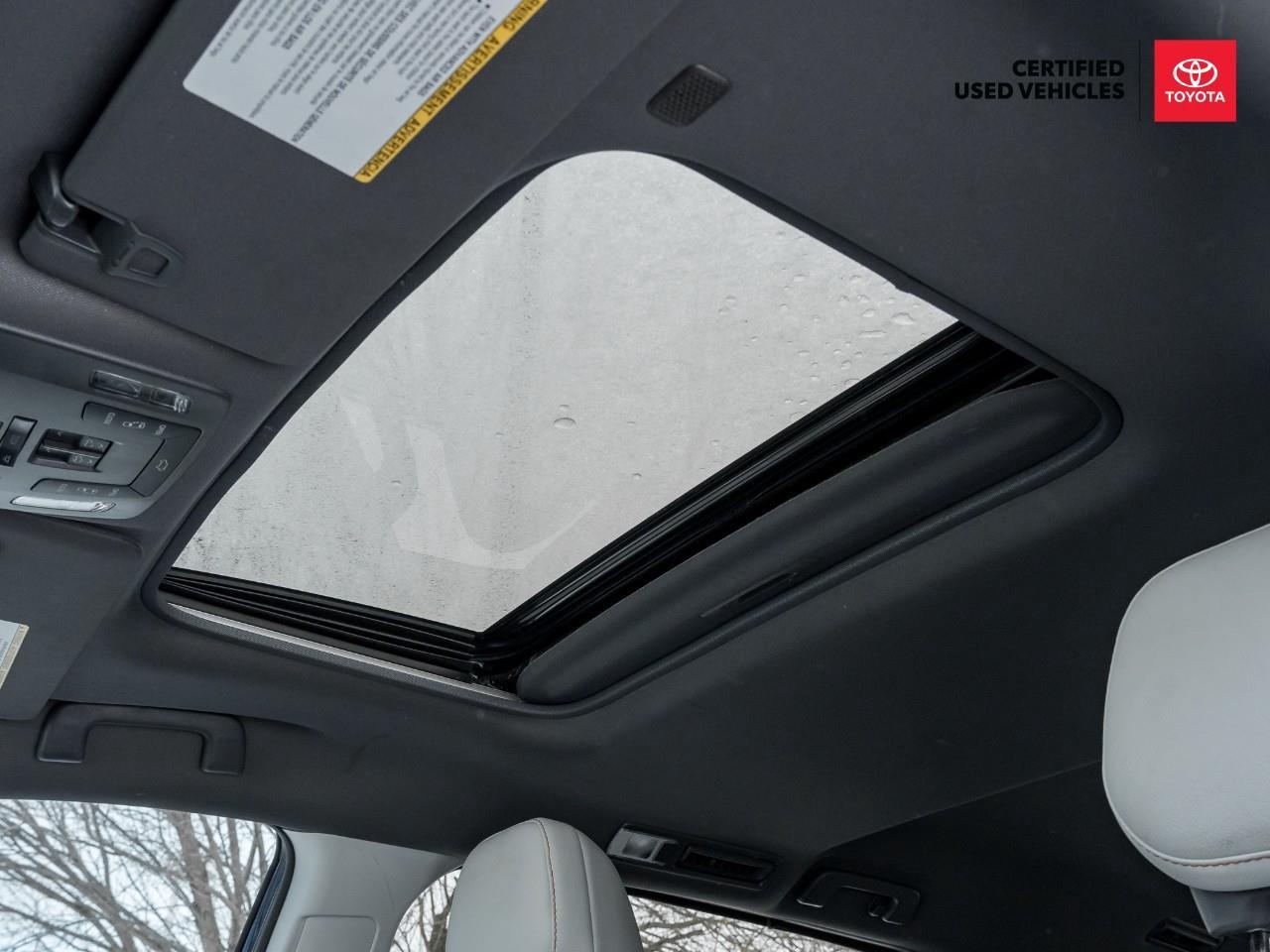 2021 Toyota Sienna XSE 7-Passenger 4dr All-Wheel Drive Passenger Van Photo