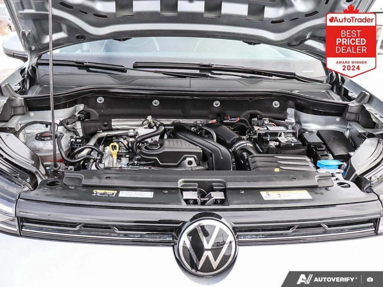 2025 Volkswagen Taos Comfortline 4dr All-Wheel Drive 4MOTION Photo