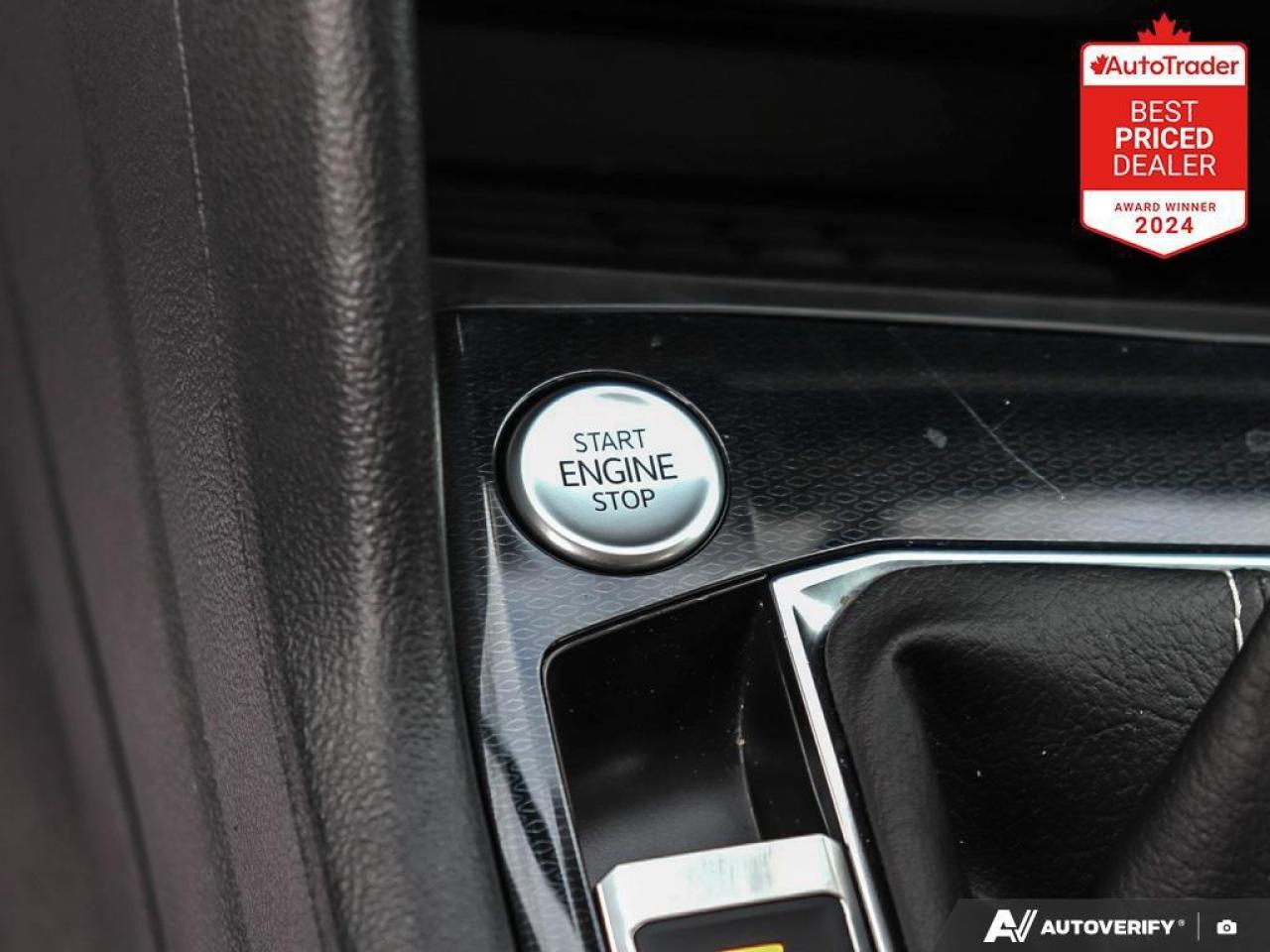 2025 Volkswagen Taos Comfortline 4dr All-Wheel Drive 4MOTION Photo