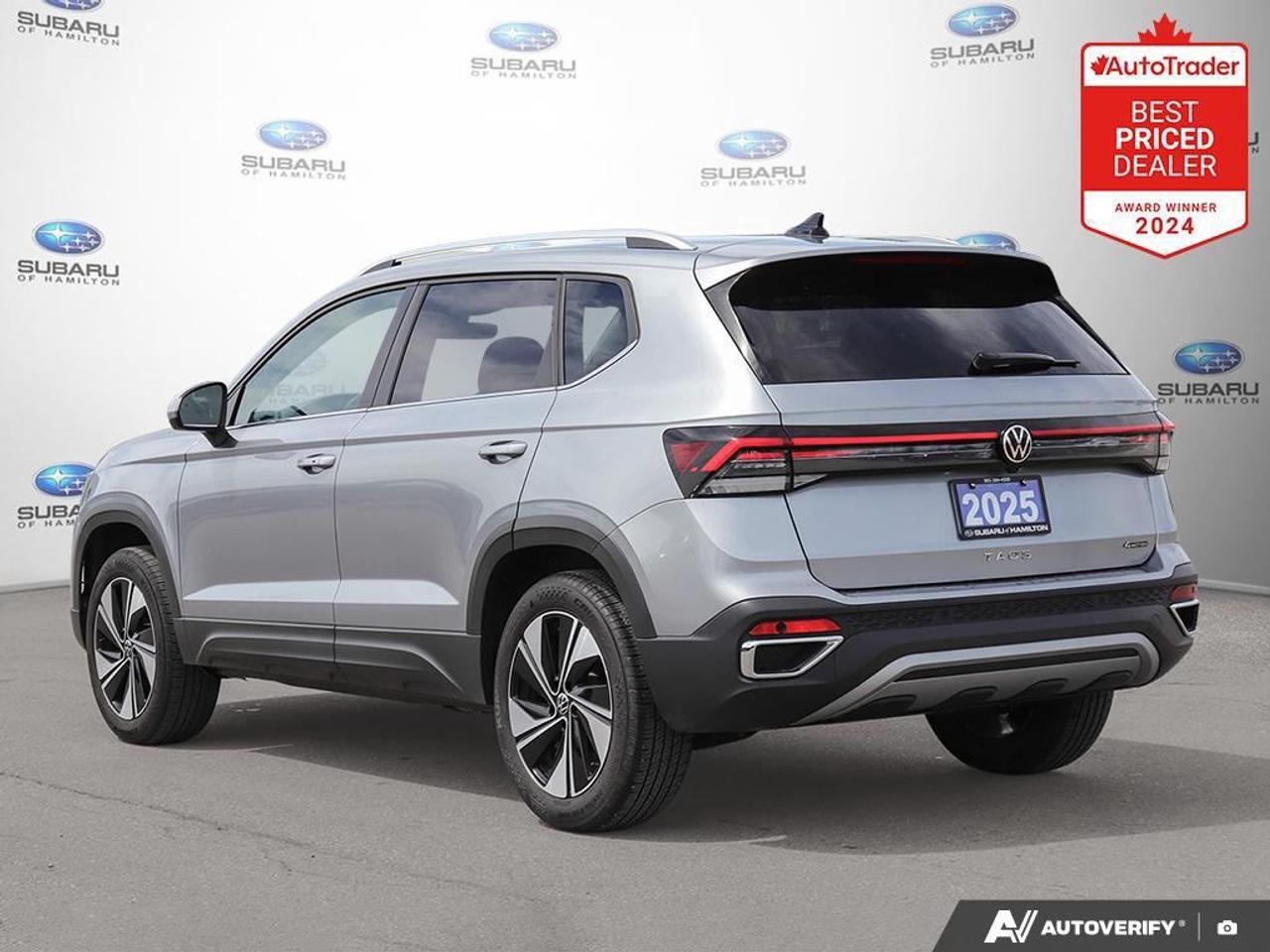 2025 Volkswagen Taos Comfortline 4dr All-Wheel Drive 4MOTION Photo2