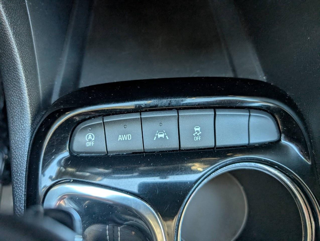 2023 Buick Encore GX Essence AWD Photo