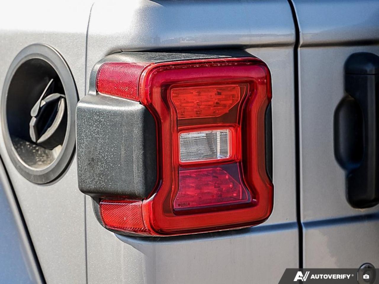 2018 Jeep WRANGLER UNLIMITED Sahara 4x4 Photo