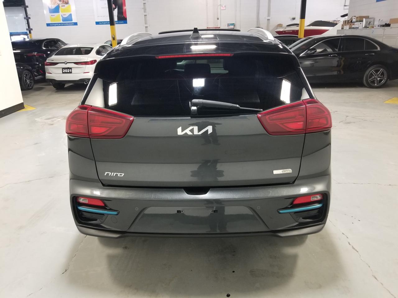 2022 Kia Niro EV SX Touring 4dr Front-Wheel Drive Sport Utility Photo