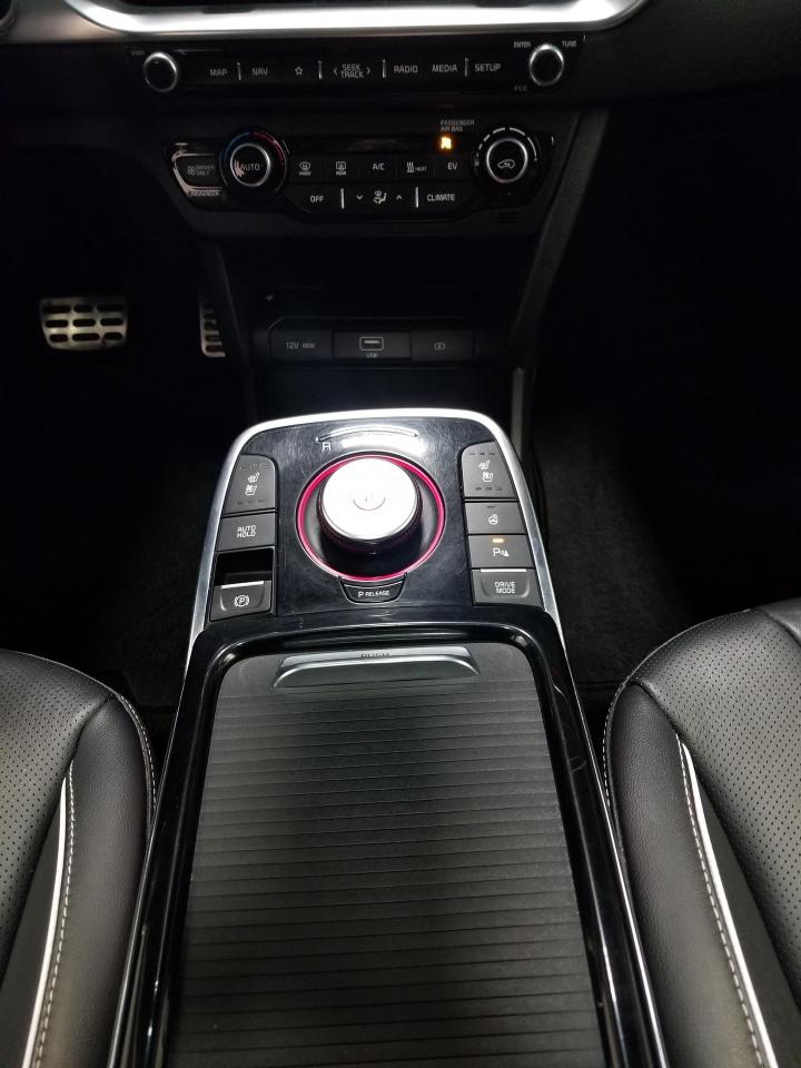 2022 Kia Niro EV SX Touring 4dr Front-Wheel Drive Sport Utility Photo