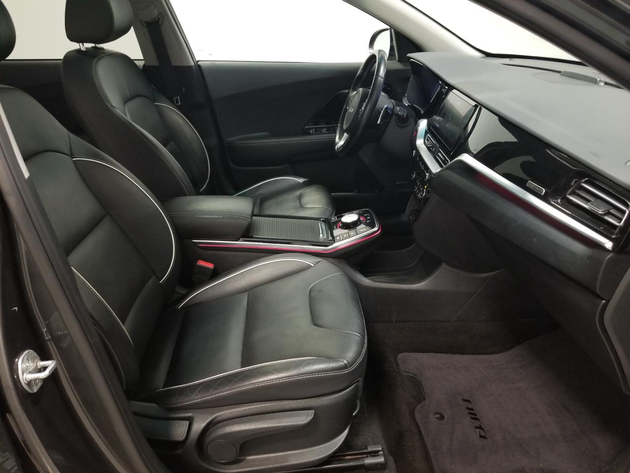 2022 Kia Niro EV SX Touring 4dr Front-Wheel Drive Sport Utility Photo