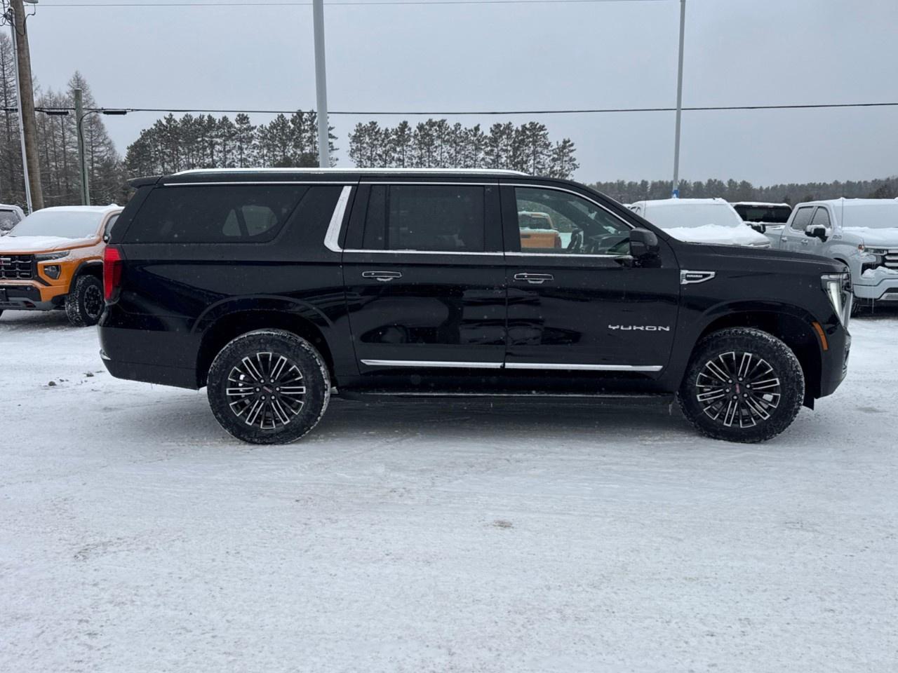 2026 GMC Yukon XL 4WD 4dr Elevation Photo