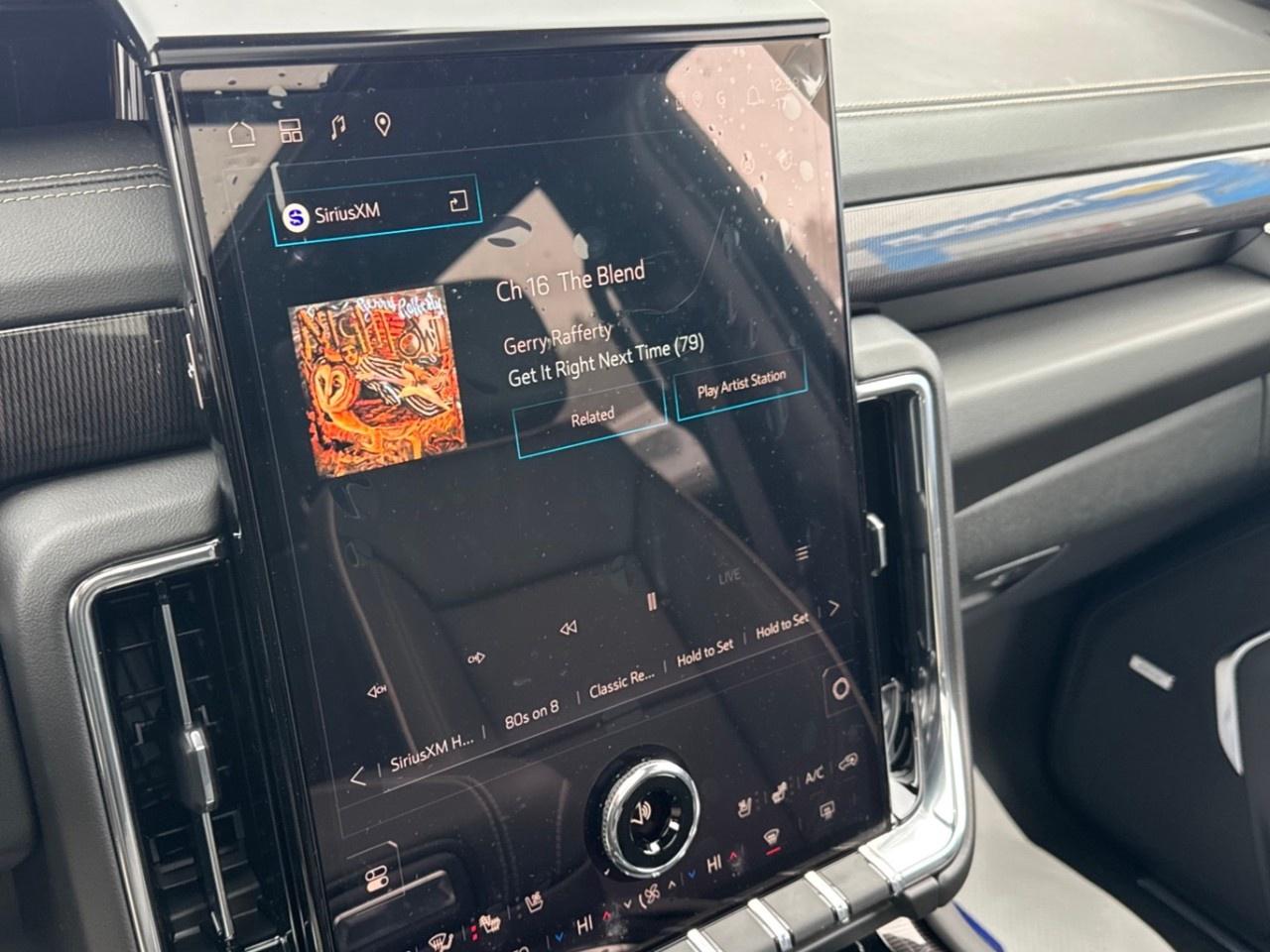 2026 GMC Yukon XL 4WD 4dr Elevation Photo