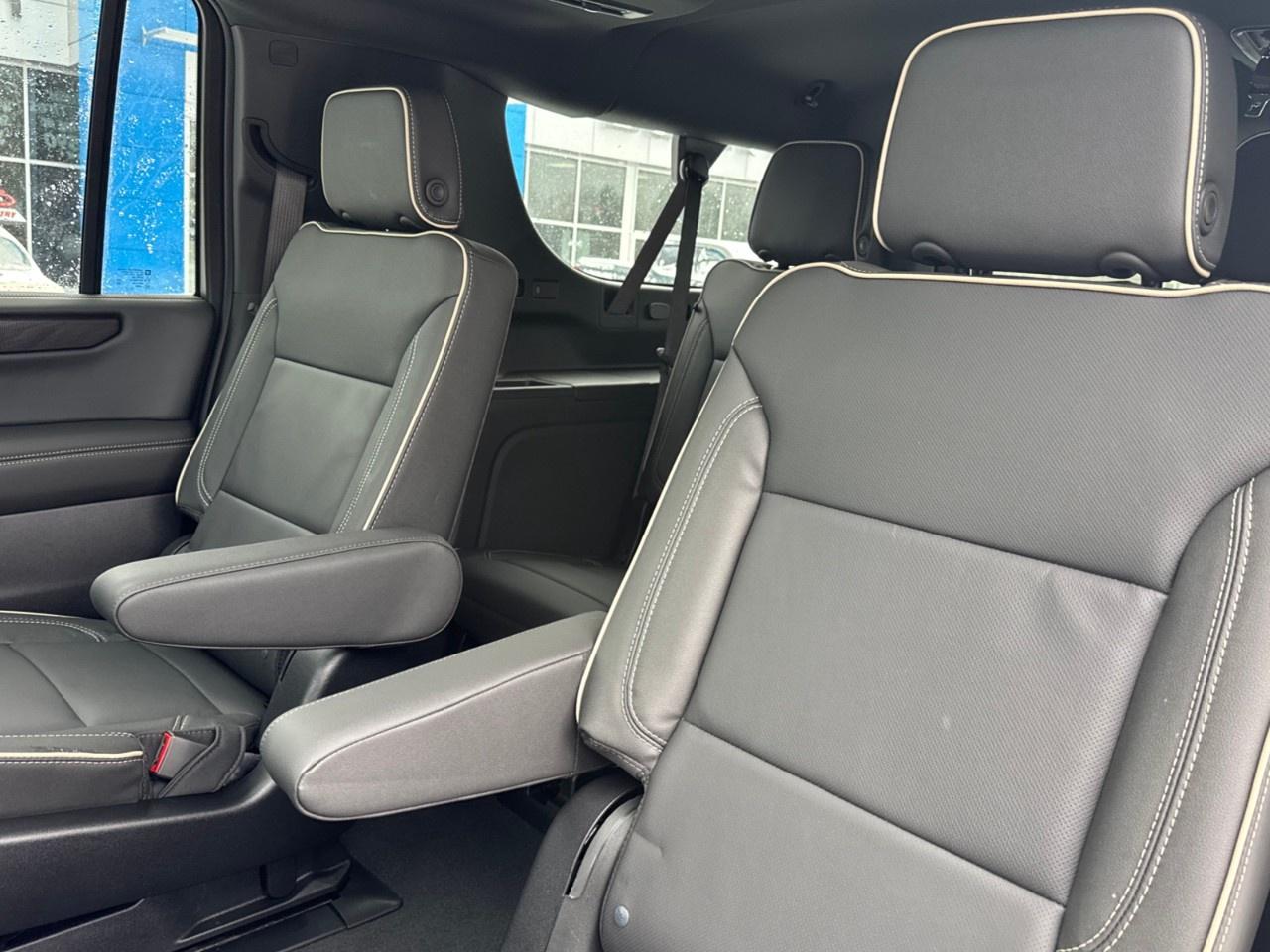 2026 GMC Yukon XL 4WD 4dr Elevation Photo