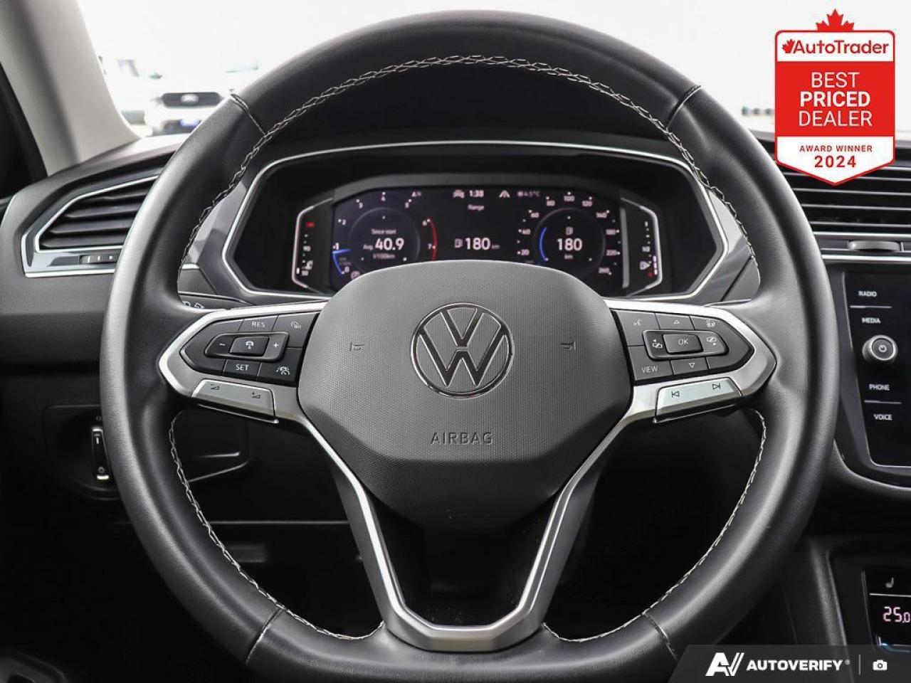 2024 Volkswagen Tiguan Comfortline 4dr All-wheel Drive 4MOTION Photo