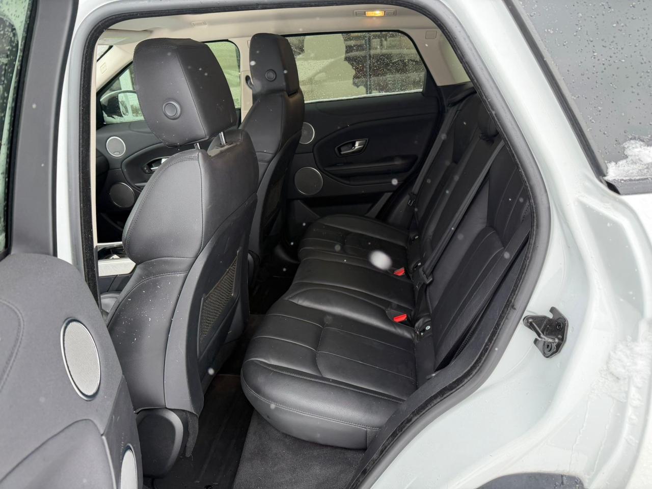 2016 Land Rover Range Rover Evoque SE 4x4 5-Door Photo