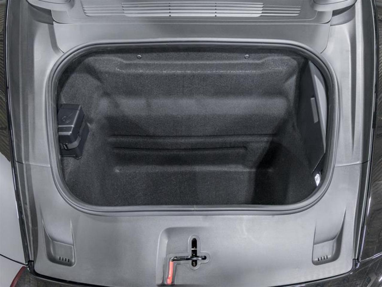 2026 Porsche 911  Photo2