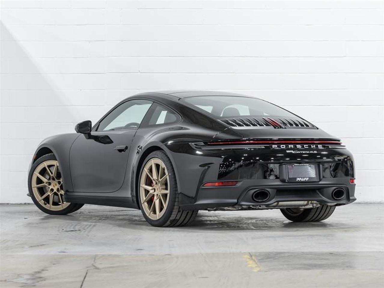2026 Porsche 911  Photo