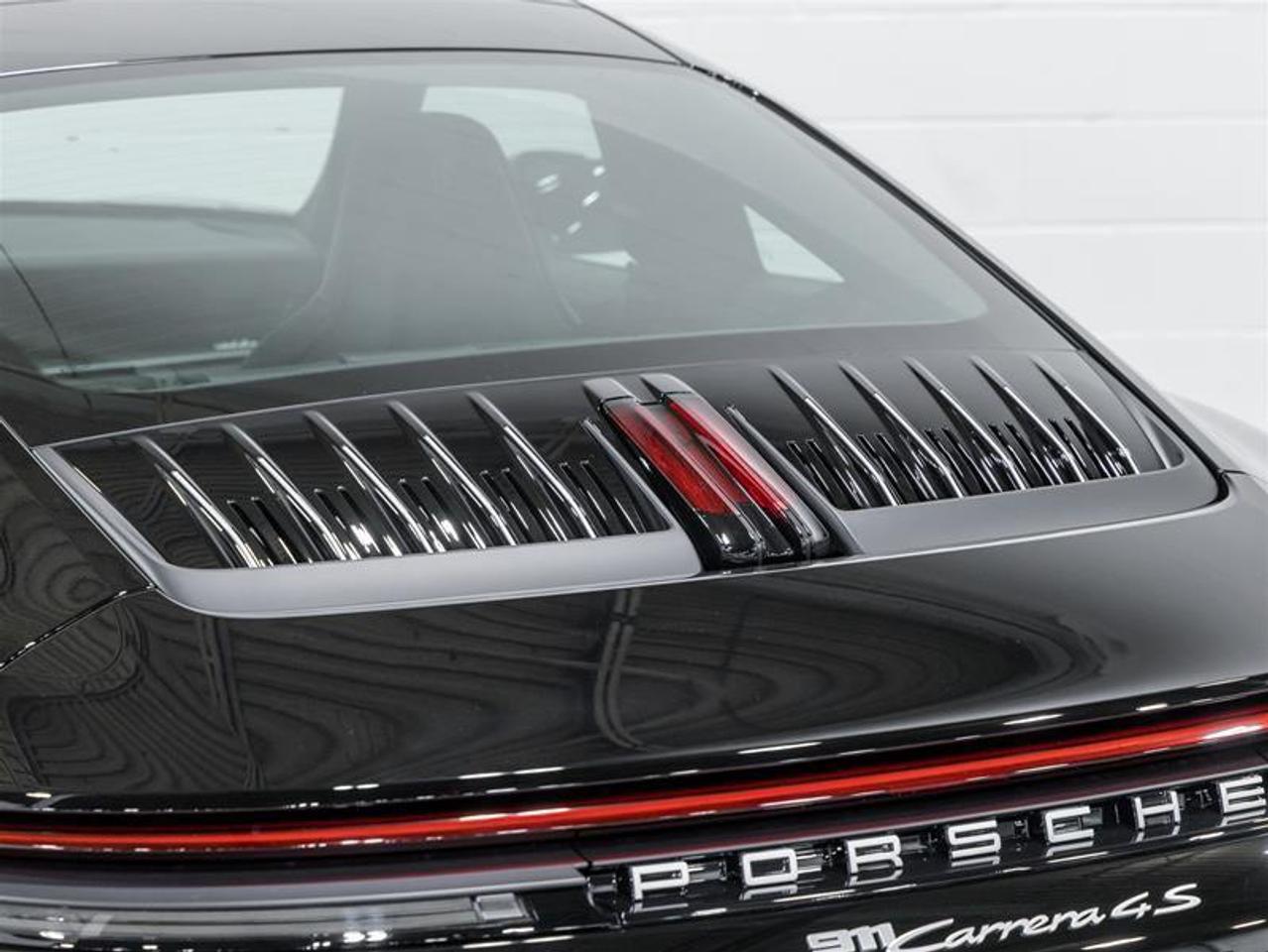 2026 Porsche 911  Photo