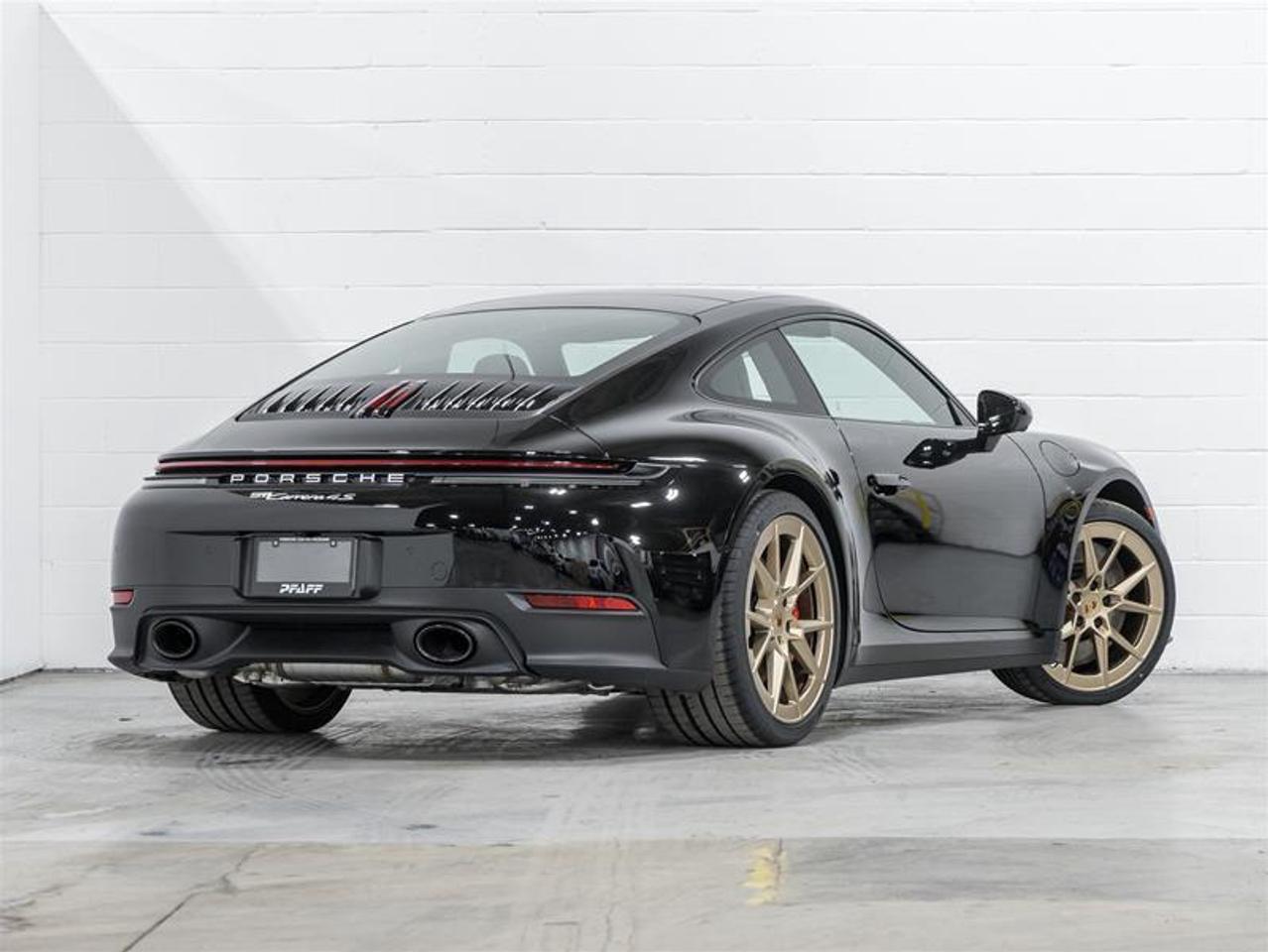 2026 Porsche 911  Photo