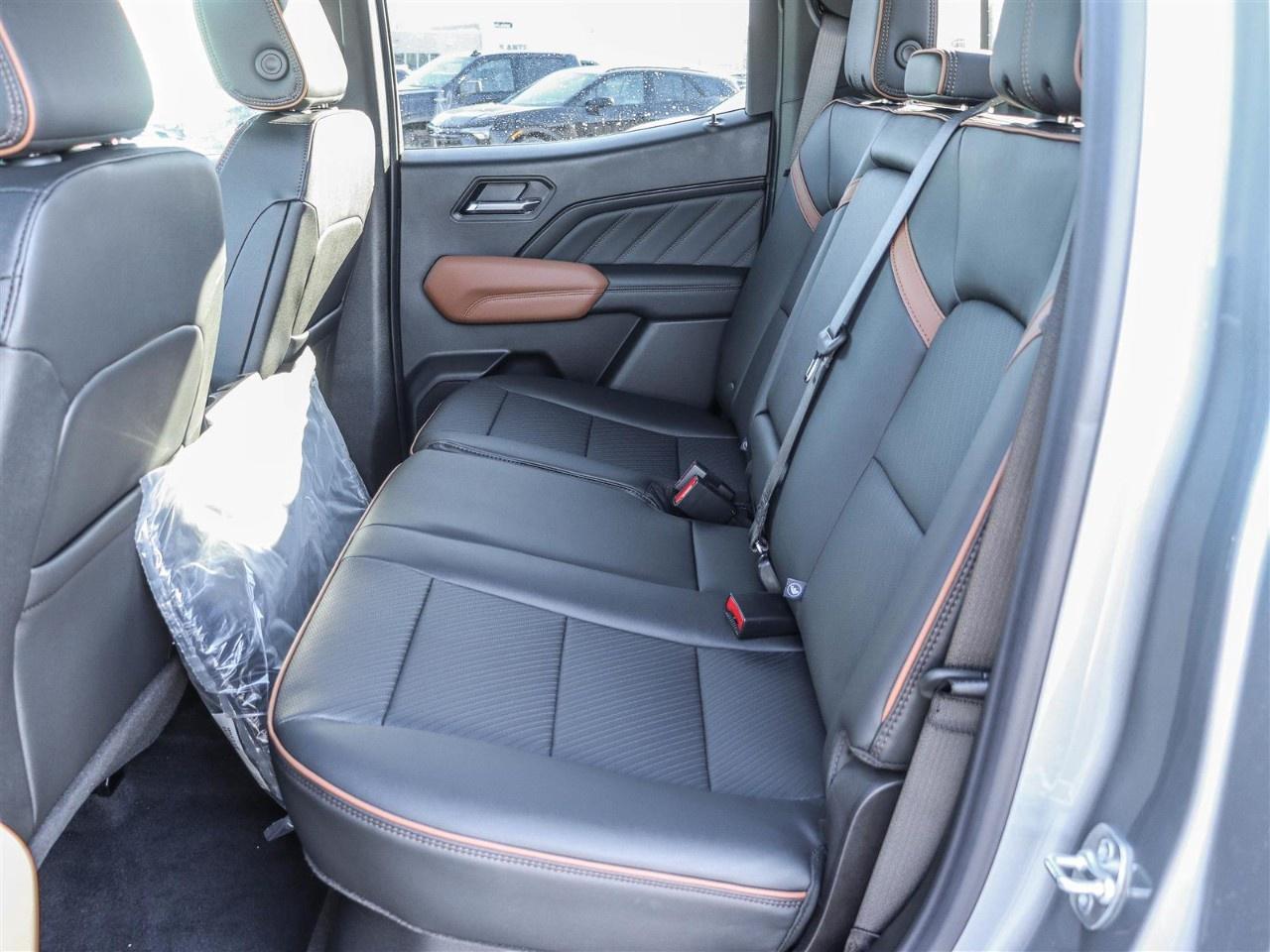 2026 GMC Canyon Crew Cab Short Box 4-Wheel Drive AT4 Photo