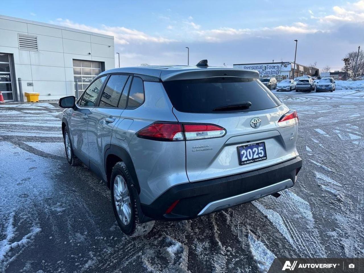 2025 Toyota Corolla Cross LE 4dr All-Wheel Drive Photo