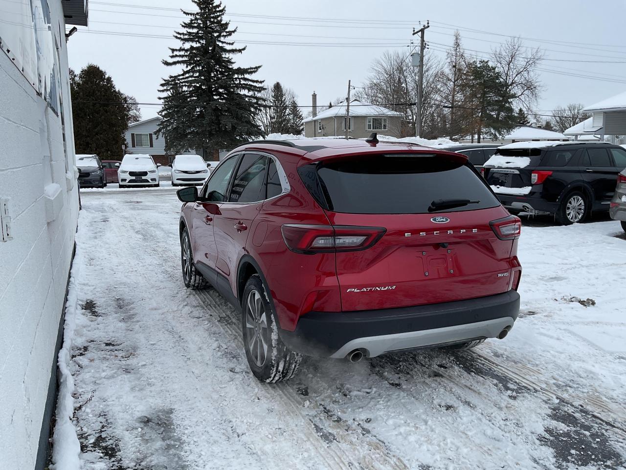2024 Ford Escape Platinum 4dr All-Wheel Drive Photo