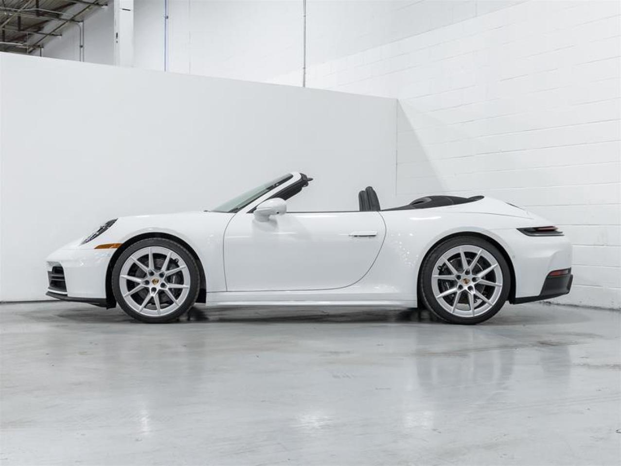 2025 Porsche 911  Photo