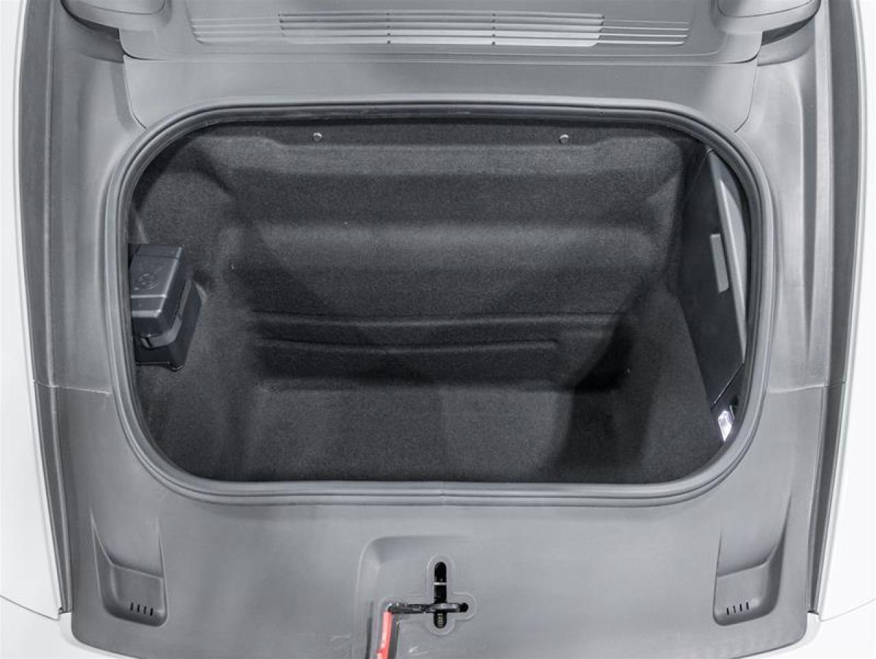 2025 Porsche 911  Photo