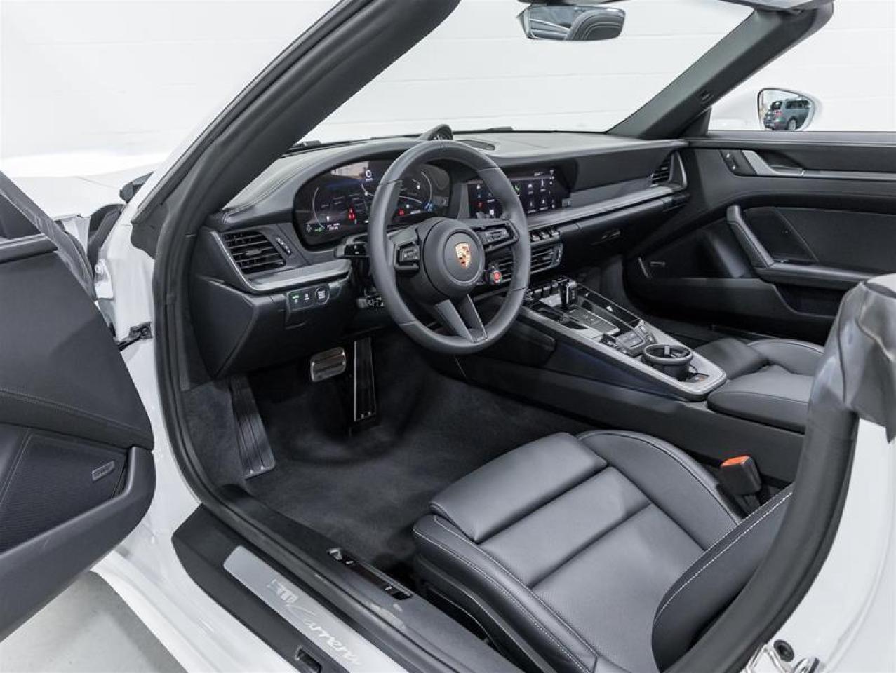 2025 Porsche 911  Photo