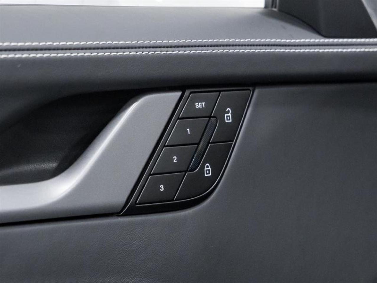 2025 Porsche 911  Photo