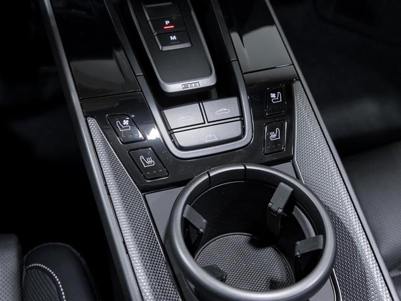2025 Porsche 911  Photo
