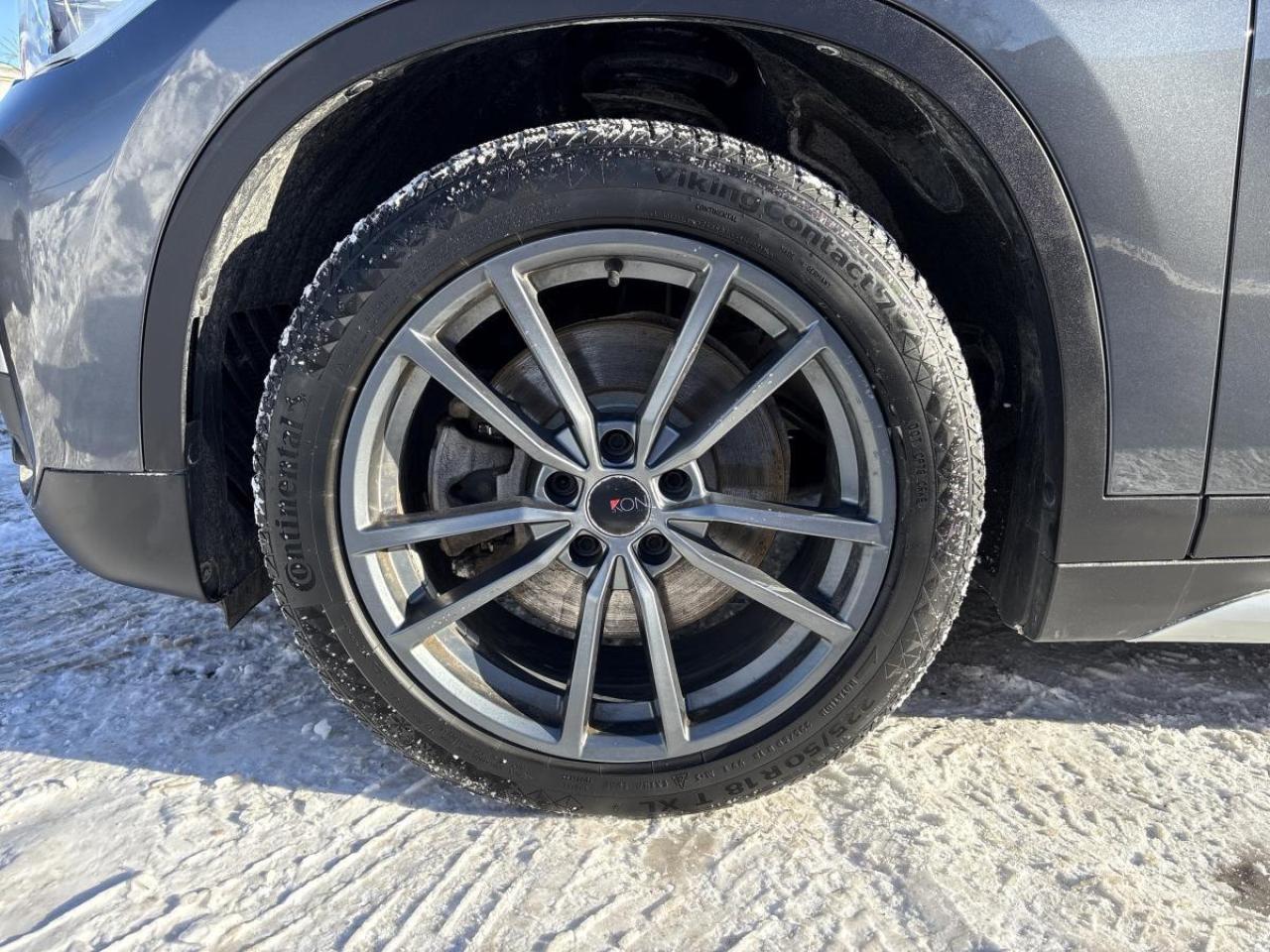 2019 BMW X1 xDrive28i AWD Photo